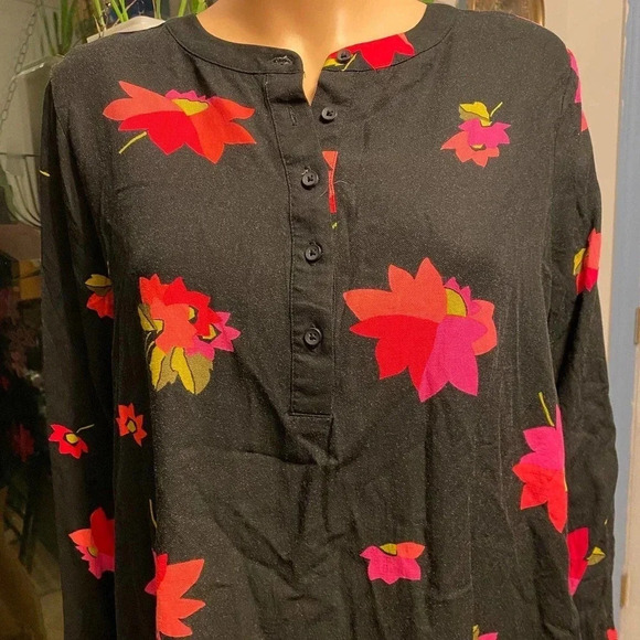 Amazon Essentials Beautiful Flowers Top Women Size L - Picture 5 of 5